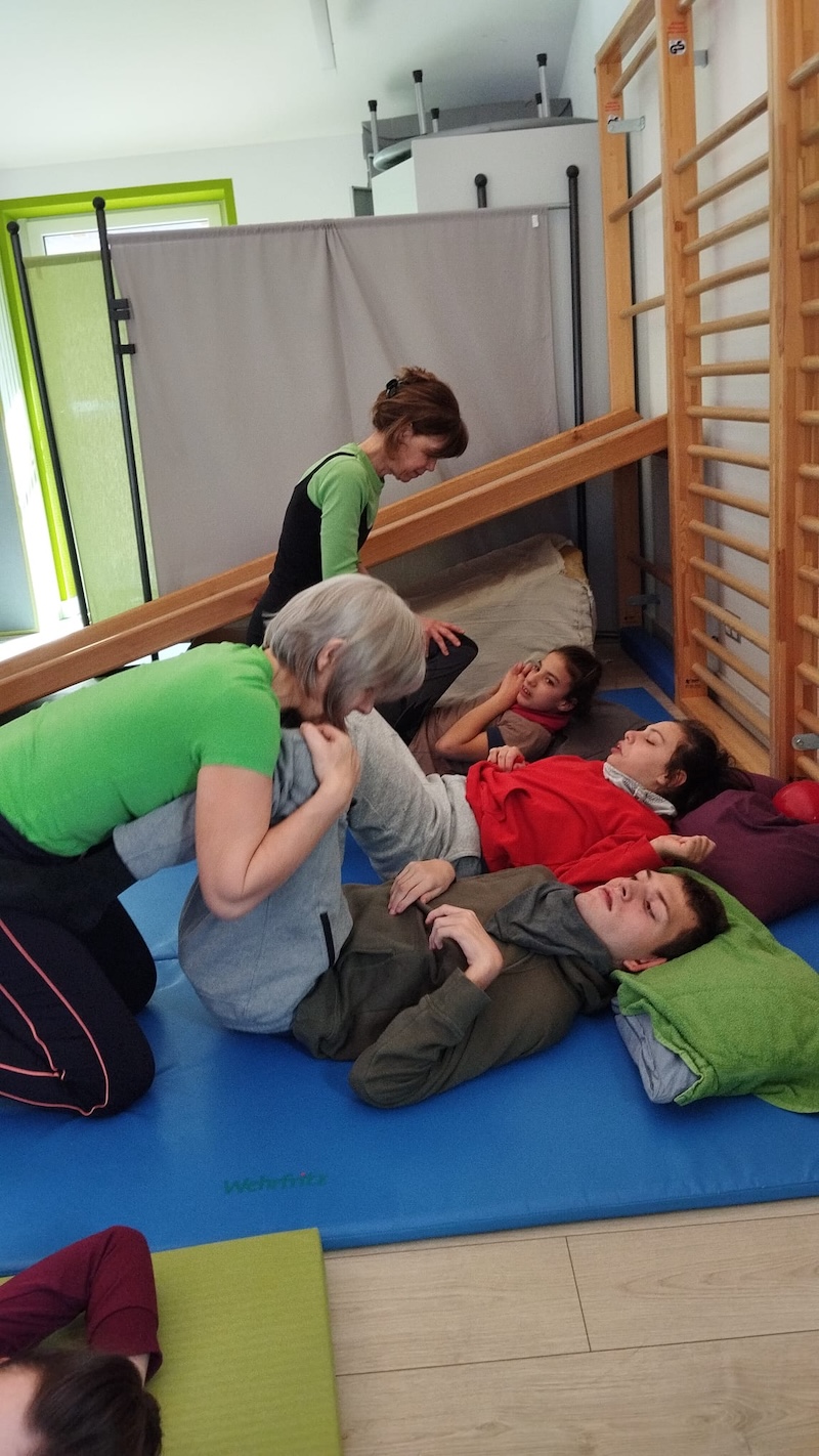 Durchbewegen Petoe Schritt fuer Schritt