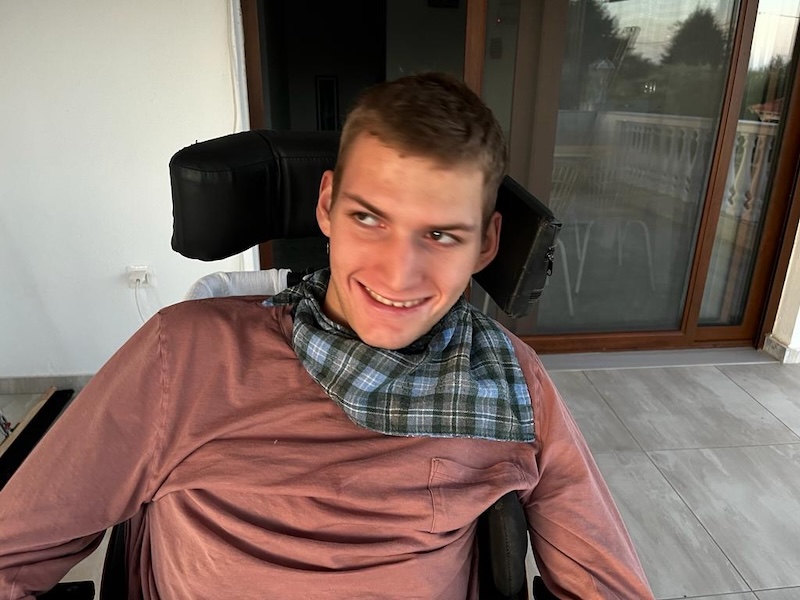 maxi grin2a 1